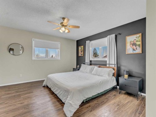 32 Upland Crescent, Brooks, AB - Indoor Photo Showing Bedroom