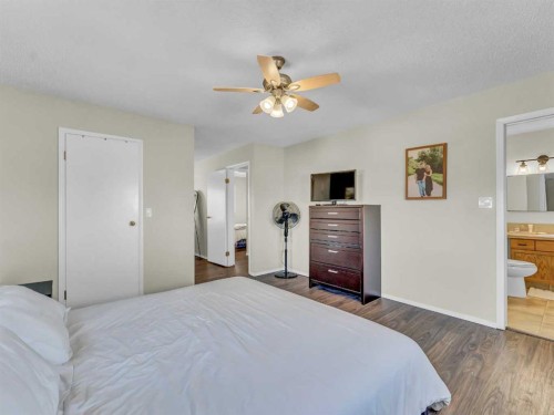 32 Upland Crescent, Brooks, AB - Indoor Photo Showing Bedroom