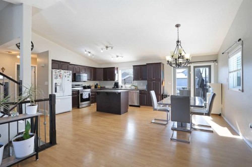 11 Upland Bay West, Brooks, AB - Indoor