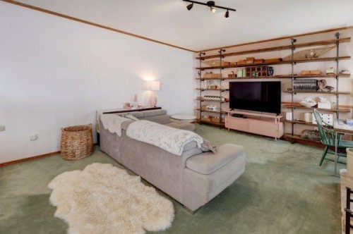 710 Bankview Close, Drumheller, AB - Indoor