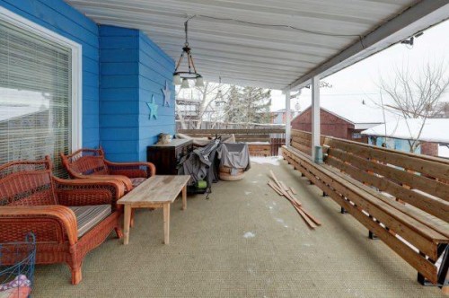 710 Bankview Close, Drumheller, AB - Outdoor With Deck Patio Veranda With Exterior