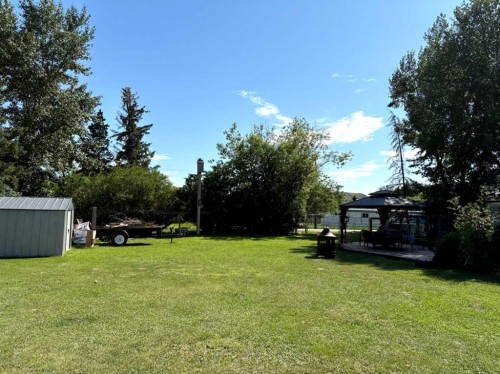 336 Mabbott Road, Drumheller, AB - Outdoor