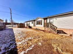 318-349 Railway Avenue  Duchess, AB T0J 0Z0