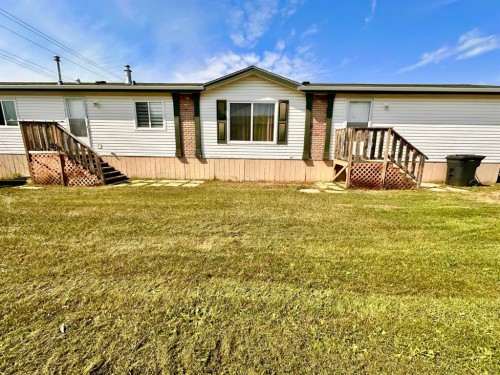 318-349 Railway Avenue, Duchess, AB 