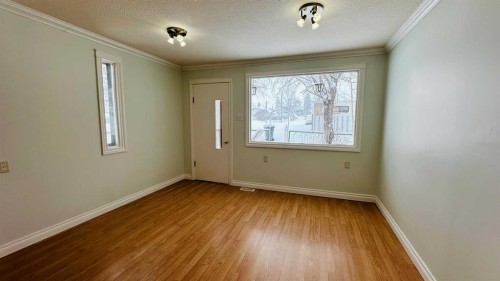 1133 300 Newcastle Place, Drumheller, AB - Indoor Photo Showing Other Room