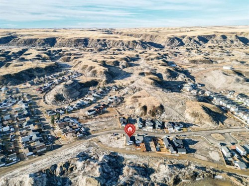 168 10 Avenue Se, Drumheller, AB - Outdoor With View