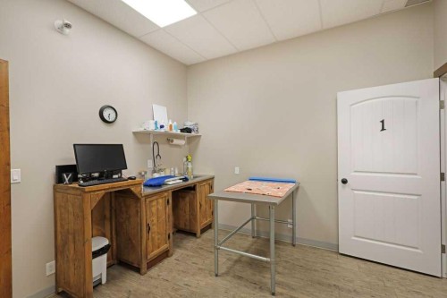 50 Upland Boulevard West, Brooks, AB 