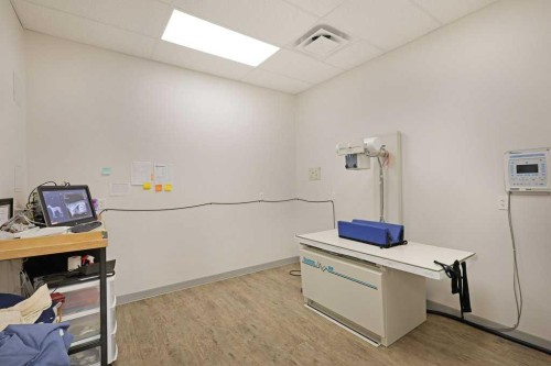 50 Upland Boulevard West, Brooks, AB 