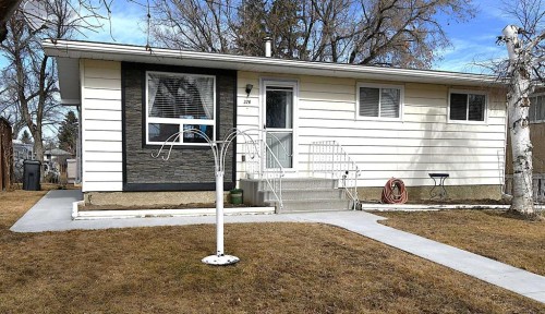 326 3 Avenue  Bassano, AB T0J 0B0