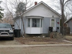 216 1 Street EASTDuchess, AB T0J 0Z0