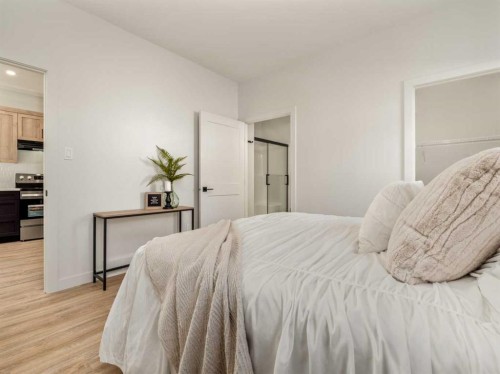 7038 48 Street, Taber, AB - Indoor Photo Showing Bedroom