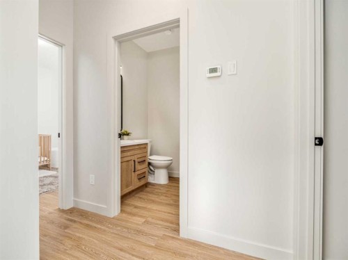 7038 48 Street, Taber, AB - Indoor