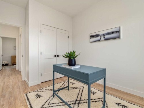 7038 48 Street, Taber, AB - Indoor