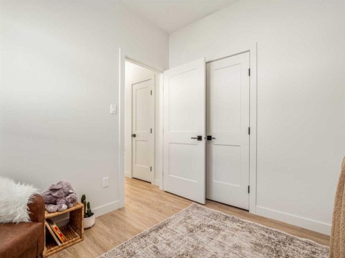 7038 48 Street, Taber, AB - Indoor Photo Showing Other Room