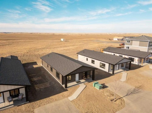 7038 48 Street, Taber, AB - Outdoor