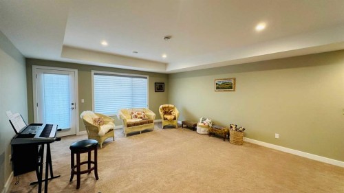17 Garden Way, Drumheller, AB - Indoor