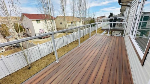 17 Garden Way, Drumheller, AB - Outdoor With Exterior