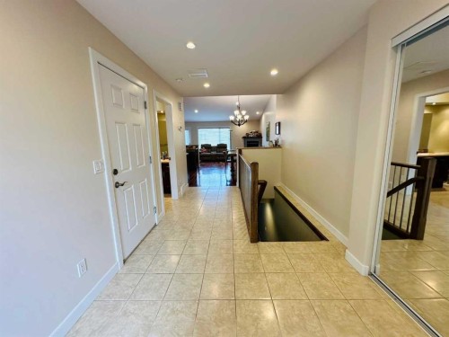 17 Garden Way, Drumheller, AB - Indoor Photo Showing Other Room