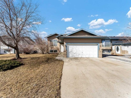 123 Upland Road West, Brooks, AB - Outdoor