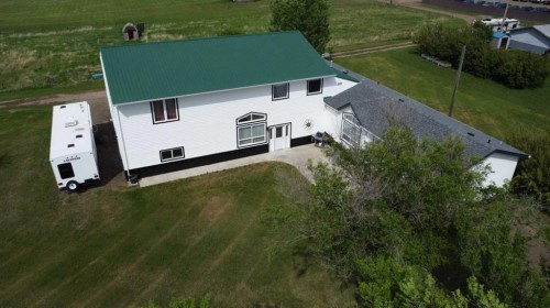 108 5 Avenue, Youngstown, AB - Outdoor