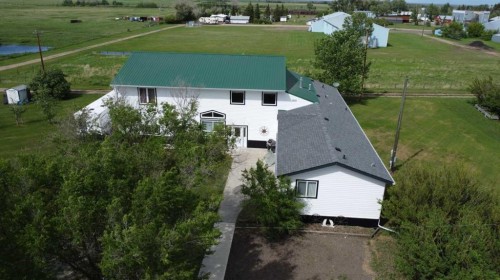 108 5 Avenue, Youngstown, AB - Outdoor