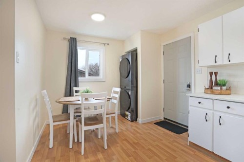 63 Ash Street West, Brooks, AB - Indoor Photo Showing Dining Room