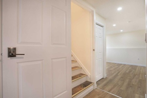 63 Ash Street West, Brooks, AB - Indoor Photo Showing Other Room