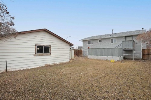 63 Ash Street West, Brooks, AB - Outdoor With Exterior
