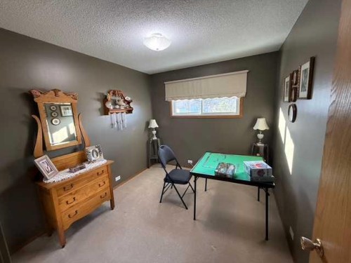 1023 2 Street Se, Drumheller, AB - Indoor