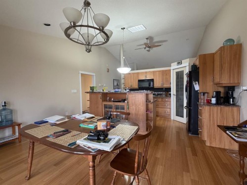 926 Newcastle Trail, Drumheller, AB - Indoor