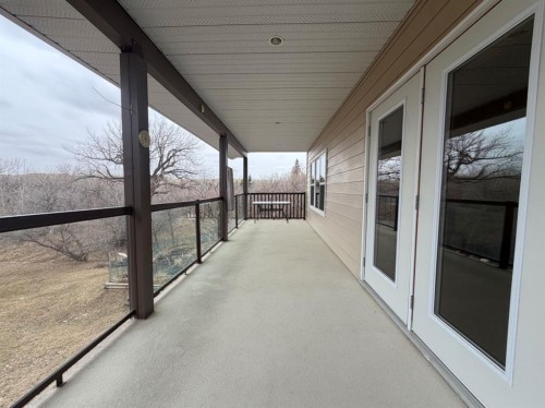 926 Newcastle Trail, Drumheller, AB - Outdoor With Exterior