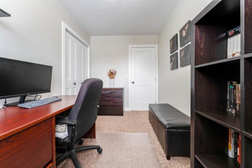 248 5 Street, Drumheller, AB - Indoor Photo Showing Office