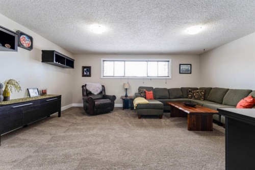 248 5 Street, Drumheller, AB - Indoor