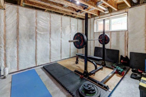 149 10 Avenue Se, Drumheller, AB - Indoor Photo Showing Basement