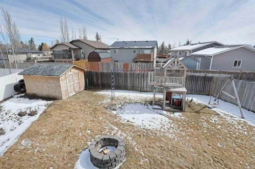 36 Laura Place, Duchess, AB - Outdoor With Deck Patio Veranda