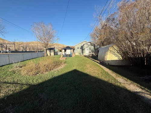 97 Villa Street, Drumheller, AB - Outdoor
