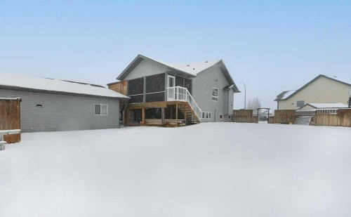 75 Upland, Brooks, AB - Outdoor