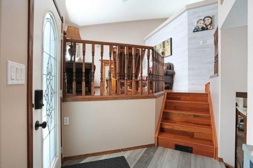 75 Upland, Brooks, AB - Indoor Photo Showing Other Room