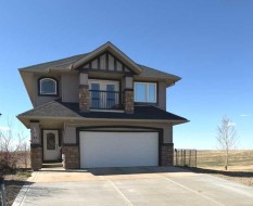 42 White Pelican Way Lake Newell Resort, AB T1R 0X5