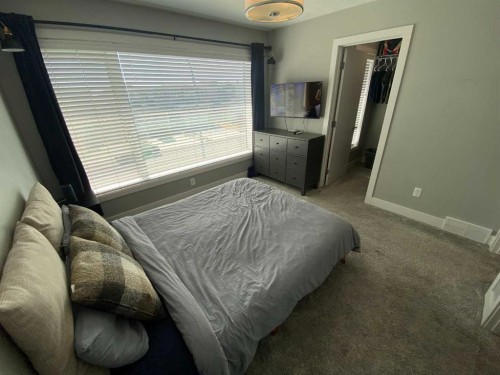 959 Miners Boulevard West, Lethbridge, AB - Indoor Photo Showing Bedroom