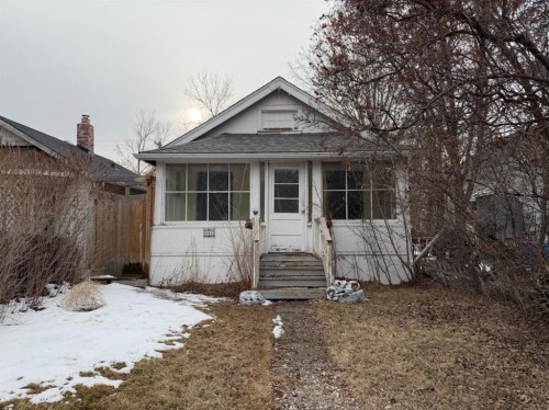 461 5 Street EAST Drumheller, AB T0J 0Y4