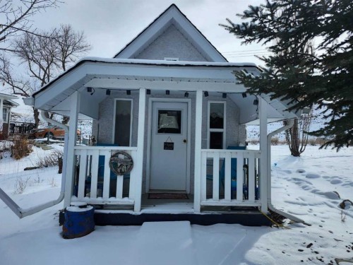 2070 Newcastle Trail, Drumheller, AB - Outdoor