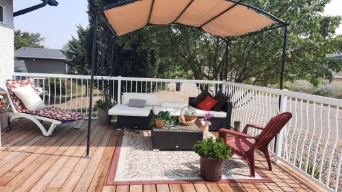 2070 Newcastle Trail, Drumheller, AB - Outdoor With Deck Patio Veranda With Exterior