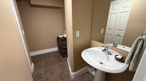 1415 & 1417 9 Avenue Se, Calgary, AB 