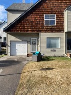131 Bridlewood View SW Calgary, AB T2Z 3Y1