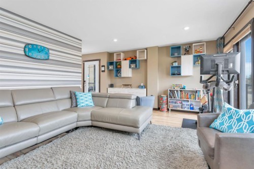 5221 Westridge Drive, Blackfalds, AB - Indoor Photo Showing Other Room