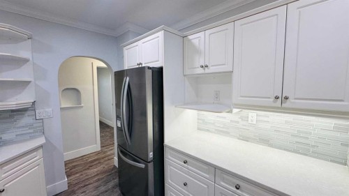 217 3 Street West, Munson, AB - Indoor Photo Showing Kitchen