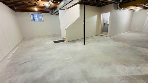 217 3 Street West, Munson, AB - Indoor Photo Showing Basement