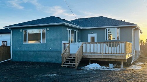 217 3 Street West, Munson, AB - Outdoor