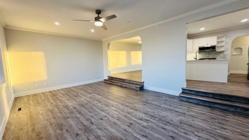217 3 Street West, Munson, AB - Indoor Photo Showing Kitchen